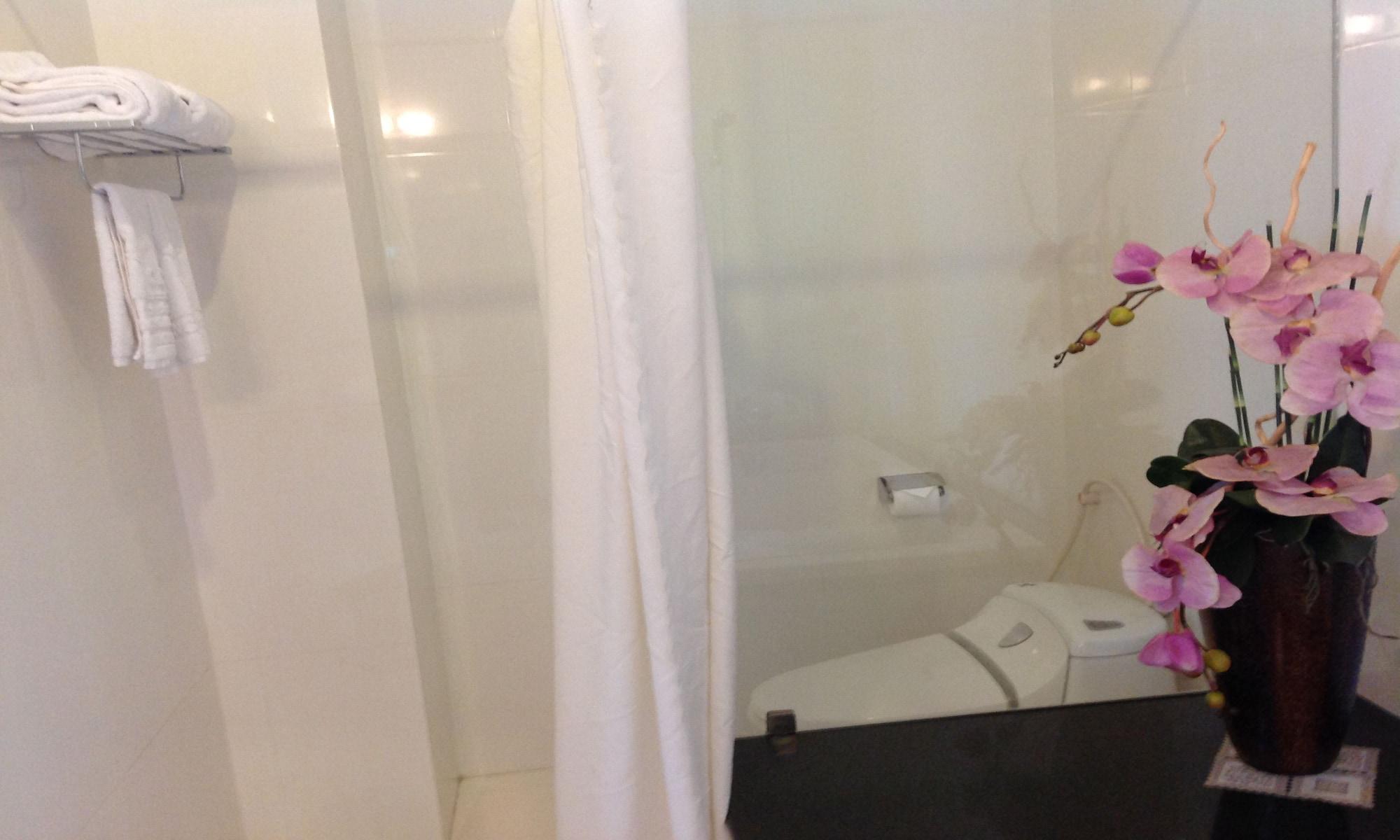 Dong Khanh Hotel Ho Si Minh-város Kültér fotó