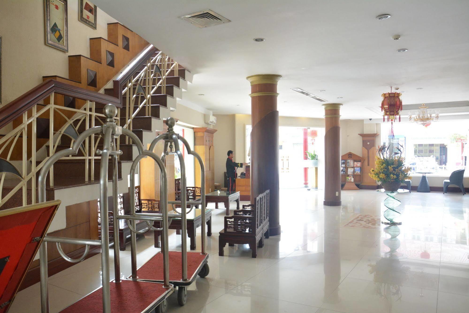 Dong Khanh Hotel Ho Si Minh-város Kültér fotó